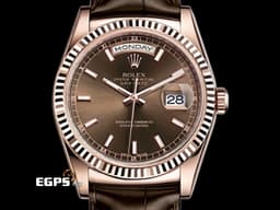 ROLEX 勞力士 Day-Date DD36 星期日曆型 皮帶款 118135 18K玫瑰金材質 <font color="#FF0000">保有部分原廠膠膜</font>&nbsp;<font color="#f4c88b">典雅 巧克力色面盤</font> 自動上鍊 36mm