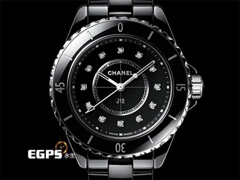CHANEL 香奈兒 J12 H5701  2024年保單  鑲嵌12顆鑽石時標 搭載高精準石英機芯   黑色高科技精密陶瓷 黑色面盤 專利不鏽鋼蝴蝶扣 石英機芯 33mm