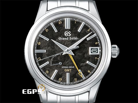 GRAND SEIKO 特級精工 Elegance Collection 節氣系列 SBGE271 Spring Drive GMT 兩地時區 三日鍊 錶盤設計源自 二十四節氣「寒露」，寂靜「良夜」為靈感，進入深秋長夜寧靜的時節，透過卷積雲窺探月亮散發美麗光輝 不鏽鋼 2024年保單 自動上鍊 40mm