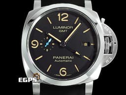 PANERAI 沛納海 Luminor GMT 3 Days PAM01320 <font color=#be9672>經典三明治面盤 淡褐色夜光時標 菸草面</font> PAM1320 <font color=#49bcd7>藍色小秒針</font> 三日鍊 兩地時區 動能顯示 <font color=#FF0000>絕版透明錶背款</font> 自動上鍊 44mm
