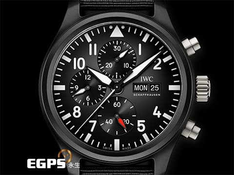IWC 萬國 Pilot`s Chronograph 飛行員系列 IW389101 計時碼表 星期日期顯示「Top Gun」海軍空戰部隊 黑陶瓷錶殼 2021年保卡&nbsp;自動上鏈 44.5 mm