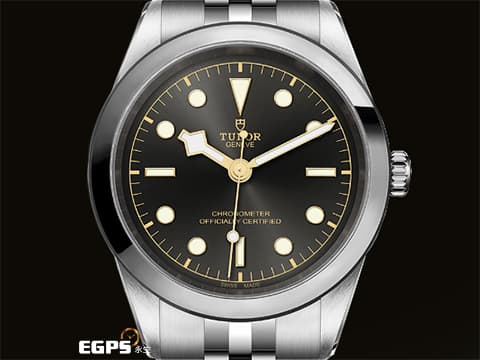 TUDOR 帝舵 Heritage Black Bay M79680-0001 碧灣 雪花針 不鏽鋼 2024年新式保卡 最新MT5601自製機芯 搭配最新「T-fit」快調錶扣 79680 自動上鍊 41mm