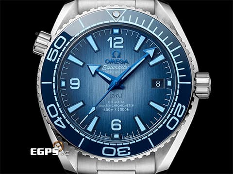 OMEGA 歐米茄 Seamaster 海馬系列 21530402003002 同軸擒縱 夏日藍漸層錶盤  藍色垂直磨砂陶瓷錶盤【海神海馬】不鏽鋼鍊帶款   底蓋鐫刻海神波塞頓手持三叉戟和兩隻海馬排氦氣閥 防水600米 僅試戴極新品 2024年最新保單 自動上鍊 39.5mm