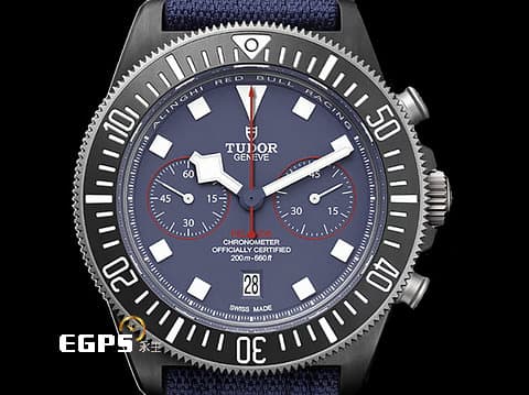 TUDOR 帝舵 Pelagos FXD Chrono "Alinghi Red Bull Racing" 領潛型 25807KN-0001 計時碼表 黑色碳複合材質錶殼+鈦金屬 25807 KN 阿靈基紅牛帆船隊特別版 2023年保卡 自動上鍊 43mm