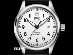 IWC 萬國 Pilot's Mark XX 飛行員 馬克二十 IW328207 最新5日鍊機芯 <font color="#F0F0F0">少見的白色面盤馬克飛行員系列</font> 不鏽鋼 <font color="#FF0000">EasX-CHANGE錶帶更換系統 2025年保卡</font>&nbsp;自動上鏈 40mm