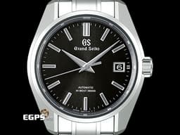 GRAND SEIKO 特級精工 GS 精工 Heritage Collection 44SG系列 SBGH301&nbsp;高振頻 Hi-beat 黑岩手山 大三針&nbsp;<font color="#4f4f4f">錶盤設計源自<span style="font-size: 13.3333px;">「岩手山」</span></font><span style="color: rgb(79, 79, 79);">高低起伏的山脊輪廓汲取靈感</span><font color="#4f4f4f"><span style="font-size: 13.3333px;">，</span></font><span style="color: rgb(79, 79, 79);">黑色紋路宛如</span><span style="color: rgb(79, 79, 79);">薄暮掩映下的山脈</span>&nbsp;白鋼材質&nbsp;<font color="#FF0000">2024年保單</font> 自動上鍊 40mm