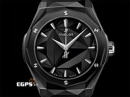 HUBLOT 宇舶 Classic Fusion 經典融合系列 ORLINSKI 聯名錶款 550.CS.1800.RX.ORL21&nbsp;黑陶瓷材質 <font color="#bababa">3D立體切面錶殼</font>&nbsp;黑色面盤 <font color="#ff0000">2025年保單</font> 自動上鍊 40mm