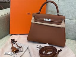 HERMÈS Kelly 25系列 Togo 牛皮手提/肩背 <font color="#05f0f0">單手柄設計配有肩帶 </font><font color="#fafa01">銀扣</font><font color="#05f0f0">&nbsp;</font><font color="#fafa01">37金棕</font>&nbsp;<font color="#ff0000">K刻&nbsp;</font>