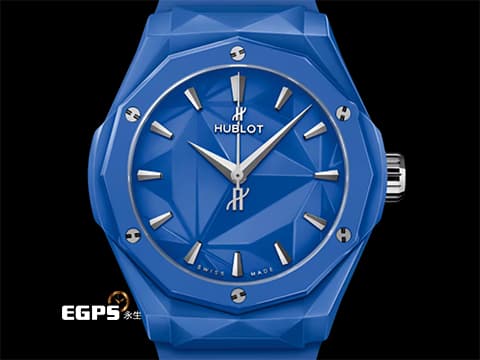 HUBLOT 宇舶 Classic Fusion 經典融合 ORLINSKI 聯名款 550.ES.5100.RX.ORL21&nbsp;立體切面藍陶瓷錶殼、藍色面盤&nbsp;大三針&nbsp;2025年保單 自動上鍊 40mm