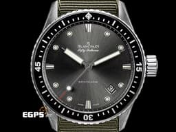 BLANCPAIN 寶珀 Fifty-Fathoms Bathyscaphe 五十噚系列 5000 1110 NAKA 不鏽鋼材質 <font color="#0582f5">單向旋轉磨砂緞面不鏽鋼錶圈 灰色流星放射飾紋面盤</font><font color="#FF0000"> 2021年保卡</font>&nbsp;自動上鍊 43mm