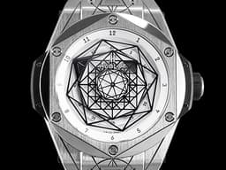 HUBLOT 宇舶 Big Bang Unico Sang Bleu 大爆炸 5級鈦金屬材質 415.NX.2027.VR.MXM18&nbsp;<font color="#FF0000">刺青藝術家 Maxime Büchi聯名款 幾何圖形指針 全球限量200只</font>&nbsp;自動上鍊 45mm