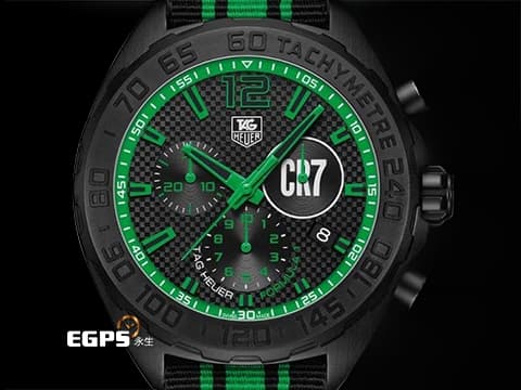 TAG HEUER 泰格豪雅 F1系列 Formula 1 CAZ1113.FC8189 黑色PVD不鏽鋼材質 黑色格紋面盤搭配綠色指針、時標、刻度&nbsp;1/10秒計時功能&nbsp;2026年保卡 石英機芯 42mm