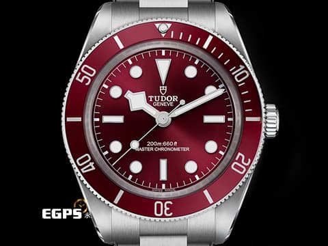 TUDOR 帝舵 Black Bay 58 GMT BB58 M7939G1A0NRU-0001 7939 不鏽鋼材質 酒紅色陽極氧化鋁字圈 酒紅色面盤&nbsp;2025年保卡  自動上鍊 39mm
