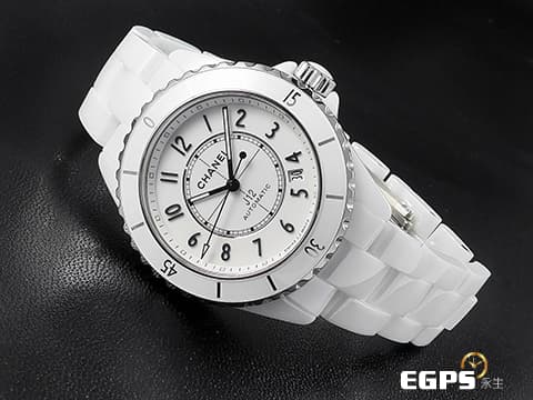 CHANEL 香奈兒 J12 Caliber 12.1系列 White Ceramic H5700 白陶瓷 經典 大三針 專利不鏽鋼蝴蝶扣 新機芯 透明錶背 2025年保單 自動上鍊 38mm