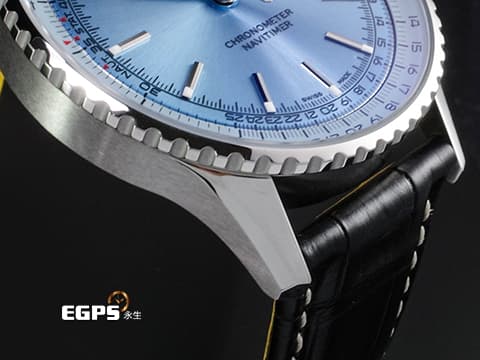 BREITLING 百年靈 Navitimer 41 航空計時系列 A17329171C1P1 湖水藍色面盤&nbsp;不鏽鋼 2025年保單&nbsp;自動上鍊 41mm