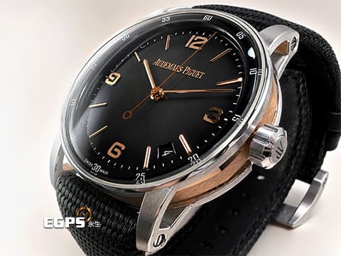 Audemars Piguet AP 愛彼錶 CODE 11.59 系列 顛覆傳統 15210CR.OO.A002CR.01 18K白金玫瑰金雙色材質 煙燻灰色亮漆太陽紋&nbsp;2022年保卡&nbsp;自動上鍊 41mm