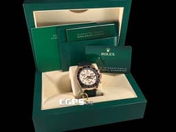 ROLEX 勞力士 DAYTONA 迪通拿 116515LN 116515 18K玫瑰金材質 陶瓷框 <font color="#fdf1d8">Oysterflex 橡膠錶帶 白色面盤</font>&nbsp;<font color="#FF0000">2021年新式保卡 已貼膜</font>&nbsp;自動上鏈 40mm