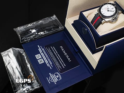 PANERAI 沛納海 Submersible Luna Rossa 3 Days PAM01579 PAM1579 三日鍊 小秒針&nbsp;白色經典三明治夜光面盤 男女都能駕馭的38mm錶徑&nbsp;不鏽鋼材質&nbsp;2026年保單 最新快拆錶帶 自動上鍊 38mm