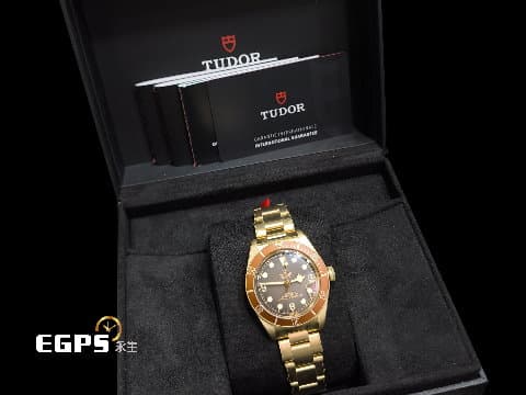 TUDOR 帝舵 Black Bay 58 Bronze 碧灣 Fifty-Eight 79012M-0001 BB58 青銅錶殼、錶帶 雪花針 水鬼 79012 M 自製機芯搭配最新快速調節「T-fit」折疊扣 2024年保單 潛水錶 自動腕錶 39mm