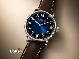 H. Moser &amp; Cie.亨利慕時 Heritage 8200-1201&nbsp;<font color="#0582f5">Funky Blue fumé 電光藍煙燻太陽紋面盤</font><font color="#2828FF">&nbsp;</font><font color="#0582f5">立體阿拉伯數字時標</font> 不鏽鋼材質&nbsp;<font color="#FF0000">2022年保單</font> 自動上鍊 42mm