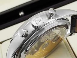 Patek philippe 百達翡麗 PP錶 Annual Calendar 複雜功能系列 5960P <font color="#05f0f0">PT950 鉑金材質 飛返計時 年曆錶</font>&nbsp;<font color="#f7ffd1">碳灰色放射紋面盤</font> 自動上鍊 40.5mm