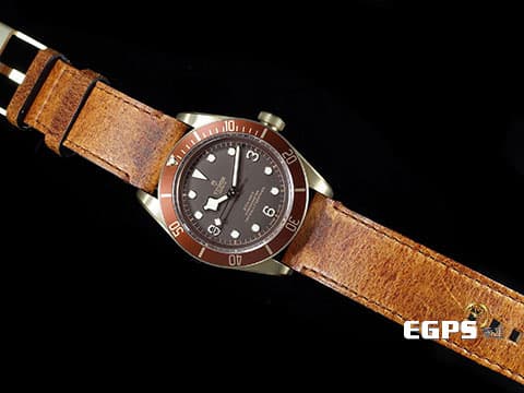 TUDOR 帝舵 Heritage Black Bay Bronze 碧灣 79250BM 棕色面盤 青銅材質 79250 BM 大三針 復古 雪花針&nbsp;2017年 台灣公司貨&nbsp;自動上鍊 潛水錶 43mm