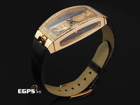 CORUM 崑崙 Gold Bridge 金橋 113.102.85&nbsp;經典 酒桶型 18K玫瑰金材質 雙側邊全透視錶殼 全鏤空設計&nbsp;原廠鑲嵌168顆鑽石錶圈（約0.65克拉）酒桶型錶殼線條流暢 當代美學 新錶訂價：約1,595,700元台幣 手上鍊 34x51mm