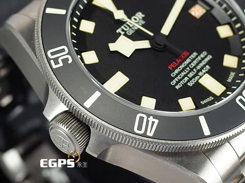 TUDOR 帝舵 PELAGOS LHD 鈦金屬材質 25610TNL 25610 黑色啞光陶瓷錶圈 鈦金屬材質 左冠錶 2024新式保單，帝舵自製機芯MT5612 附原廠橡膠錶帶 自動上鍊 42mm