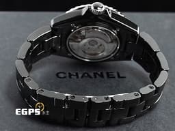 CHANEL 香奈兒 J12 Caliber 12.1系列 Black Ceramic H5702 黑陶瓷 <font color=#84C1FF>原廠鑽石時標</font> 經典 大三針 專利不鏽鋼蝴蝶扣 <font color=#FF0000>新機芯 透明錶背 2024年保單</font> 自動上鍊 38mm