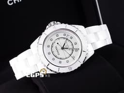 CHANEL 香奈兒 J12 Caliber 12.1系列 White Ceramic H5705 白陶瓷 <font color=#84C1FF>原廠鑽石時標</font> 經典 大三針 專利不鏽鋼蝴蝶扣 <font color=#FF0000>新機芯 透明錶背 2024年保單</font> 自動上鍊 38mm