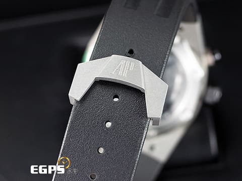 Audemars Piguet 愛彼 Royal Oak Concept 26560IO.OO.D002CA.01 鈦金屬材質 皇家橡樹概念系列 陀飛輪 鏤空面盤&nbsp;兩地時區 陶瓷錶圈&nbsp;台灣公司貨 新錶參考訂價：6,914,000元&nbsp;手動上鏈 44mm
