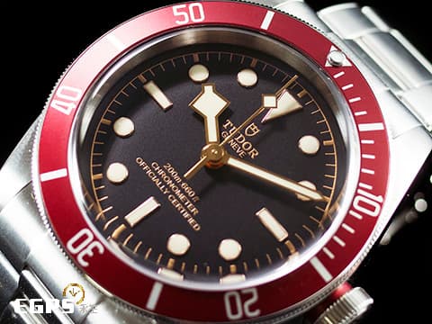 TUDOR 帝舵 Heritage Black Bay 79230 M79230R-0012 斧頭針 酒紅色陽極氧化鋁字圈 啞黑色面盤&nbsp;2019年保單 鍊帶款 紅水鬼 41mm