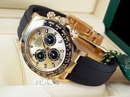 ROLEX 勞力士 Daytona 116518 LN 宇宙計時型 116518LN 迪通拿 計時碼表 18K黃金 金色面盤 陶瓷圈 <font color="#FF0000"> 港星余文樂結婚配戴款，2020年保單，新式保卡&nbsp;</font>自動上鍊 40mm