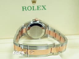 ROLEX 勞力士 Datejust 278341RBR 18K玫瑰金&amp;不鏽鋼材質 半金款 <font color="#05f0f0">原廠鑲嵌VI鑲鑽時標 雪花鑲鑽錶圈</font>&nbsp;<font color="#e6b3e1">紫羅蘭色面盤</font>&nbsp;<font color="#FF0000">2026年保卡&nbsp;</font>自動上鍊 31mm
