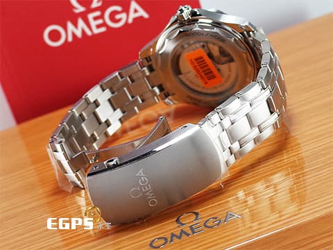 OMEGA 歐米茄 Seamaster 海馬系列 21030422004001 白色陶瓷面盤 黑色陶瓷錶圈 同軸擒縱 不鏽鋼材質&nbsp;2020年保卡 台灣公司貨&nbsp;自動上鍊 42mm
