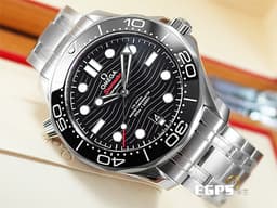 OMEGA 歐米茄 Seamaster Diver 300 海馬 21030422001001 <font color="#05f0f0">黑色陶瓷錶圈、波浪紋面盤</font> 不鏽鋼材質 同軸擒縱 <font color="#FF0000">2024年保卡</font> 排氦氣閥 潛水錶 自動上鍊 42mm