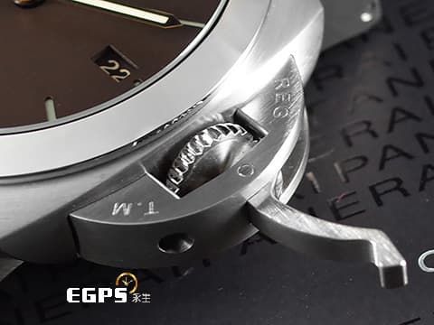 PANERAI 沛納海 LUMINOR MARINA PAM351 PAM00351 三日鍊 金色指針 鈦金屬材質 鐵鏽色三明治面盤 透明錶背&nbsp;台灣公司貨&nbsp;自動上鏈 44mm