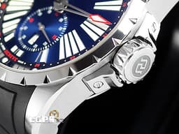 ROGER DUBUIS 羅傑杜彼 DBEX0602 Excalibur<font color="#ff0000"> 王者系列 </font>不鏽鋼材質<font color="#0582f5"> 藍色放射紋面盤</font> 夜光指針及時標 <font color="#fafa01">2019年保單 台灣公司貨</font>&nbsp; 自動上鍊 45mm