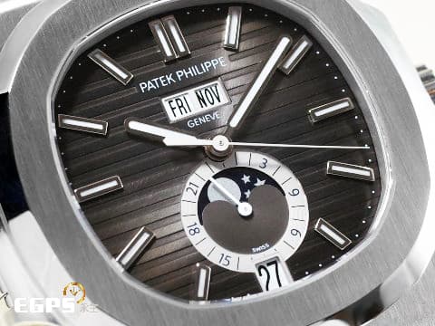 Patek Philippe 百達翡麗 PP錶 Nautilus Annual Calendar 5726 金鷹系列 5726A-001 不鏽鋼材質 年曆錶 月相盈虧 實用年曆功能的熱賣缺貨款金鷹系列，2021年保單 台灣公司貨  此錶歡迎各路錶友以 PP、AP、勞力士 來店交換，本店將以最高價評估～ 自動上鏈 40.5mm