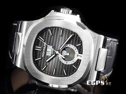 Patek Philippe 百達翡麗 PP錶 Nautilus Annual Calendar 5726 金鷹系列 5726A-001 不鏽鋼材質 <font color="#05f0f0">年曆錶 月相盈虧 實用年曆功能的熱賣缺貨款金鷹系列</font><font color="#FF0000"> 2023年保單 台灣公司貨</font>&nbsp;自動上鏈 40.5mm