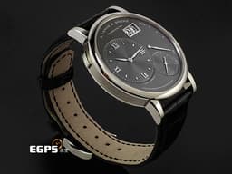 A.Lange &amp; Sohne 朗格 Lange 1 137.038 18K白金材質<font color="#05f0f0">  經典大日期窗 動力儲存顯示&nbsp;</font> <font color="#ff0000">2023年保單 新錶訂價：1,481,000元</font><font color="#ff0000" style="font-size: 10pt;">&nbsp;</font><span style="font-size: 10pt;">手上鍊 41mm</span>