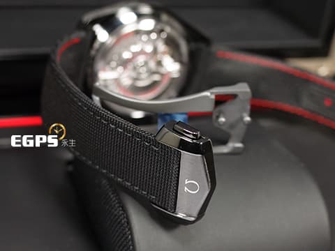 OMEGA 歐米茄 Speedmaster 超霸 31192445101005 計時碼表 黑色陶瓷材質&nbsp;月之暗面「黑黑腕錶」2021年台灣公司貨 同軸擒縱 自動上鏈 44.25mm
