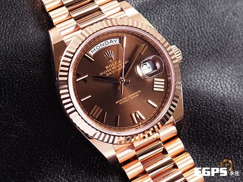 ROLEX 勞力士 Day-Date 40 蠔式 星期日曆型 228235 巧克力色面盤 羅馬數字時標 永恆玫瑰金 經典三角坑紋錶圈 2026年木紋保卡 元首型（President）錶帶 總統帶 DD40 自動上鍊 40mm