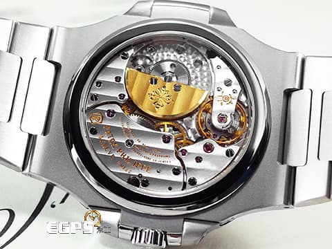 Patek Philippe 百達翡麗 PP錶 Nautilus 鸚鵡螺 5712/1A 金鷹 漸層藍色面盤 5712 不鏽鋼材質 鍊帶款  2021年保單 PP印記 動能顯示 月相盈虧 自動上鏈 40mm
