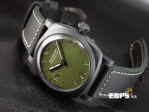 PANERAI 沛納海 RADIOMIR PAM997 啞光黑色陶瓷材質 PAM00997 軍綠色三明治面盤 三日鍊 手上鍊 台灣公司貨&nbsp;2019年保單 極新品相，RADIOMIR軍綠色系列，啞光黑色陶瓷是手上鍊版本最有質感的款式之一  48mm