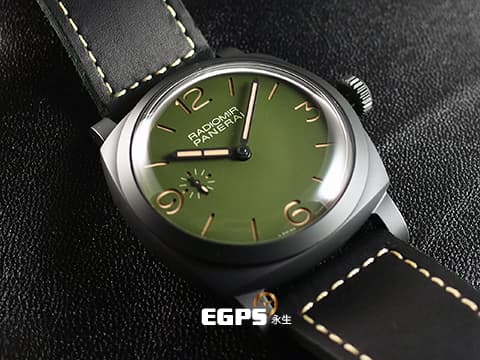PANERAI 沛納海 RADIOMIR PAM997 啞光黑色陶瓷材質 PAM00997 軍綠色三明治面盤 三日鍊 手上鍊 台灣公司貨&nbsp;2019年保單 極新品相，RADIOMIR軍綠色系列，啞光黑色陶瓷是手上鍊版本最有質感的款式之一  48mm