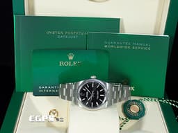 ROLEX 勞力士 Oyster Perpetual Datejust 34 蠔式恆動 124200 不鏽鋼材質 <font color=#FF0000>2025年保單，黑色面盤<font color=#FF88C2></font><font color=#FFFF00> </font>新式保卡</font></font> 自動上鍊 34mm