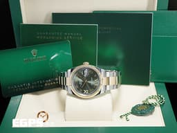 ROLEX 勞力士 Datejust 36 蠔式日誌型 126233 <font color="#6D8E23">原廠VI、IX鑲鑽 橄欖綠色面盤</font> 半金款 18K黃金 DJ36 經典三角坑紋錶圈 <font color="#FF0000">2022年新式保卡 蠔式（Oyster）三節錶帶</font> 自動上鍊 36mm