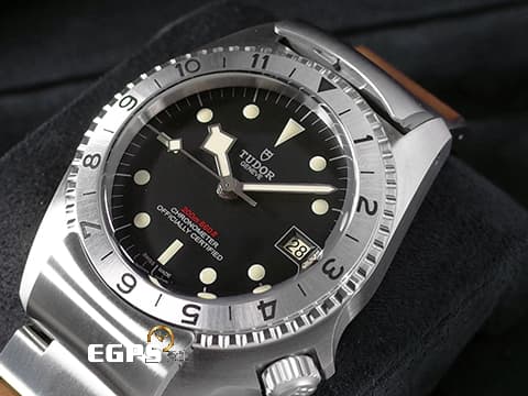 TUDOR 帝舵 Black Bay P01 碧灣 70150&nbsp;菸草色時標 雪花針 復古 不鏽鋼 潛水錶 雪花針&nbsp;日內瓦高級鐘錶大賞&nbsp;傳奇腕錶復刻再現 2026年保卡&nbsp;自動腕錶 42mm