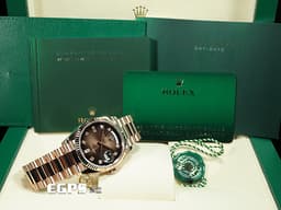 ROLEX 勞力士 Day-Date DD 128235 18K玫瑰金材質 <font color=#FF8000> 漸變棕色面盤 原廠鑽石時標 </font>  <font color=#FF0000> 2021年新式綠卡 </font> 自動上鍊 36mm